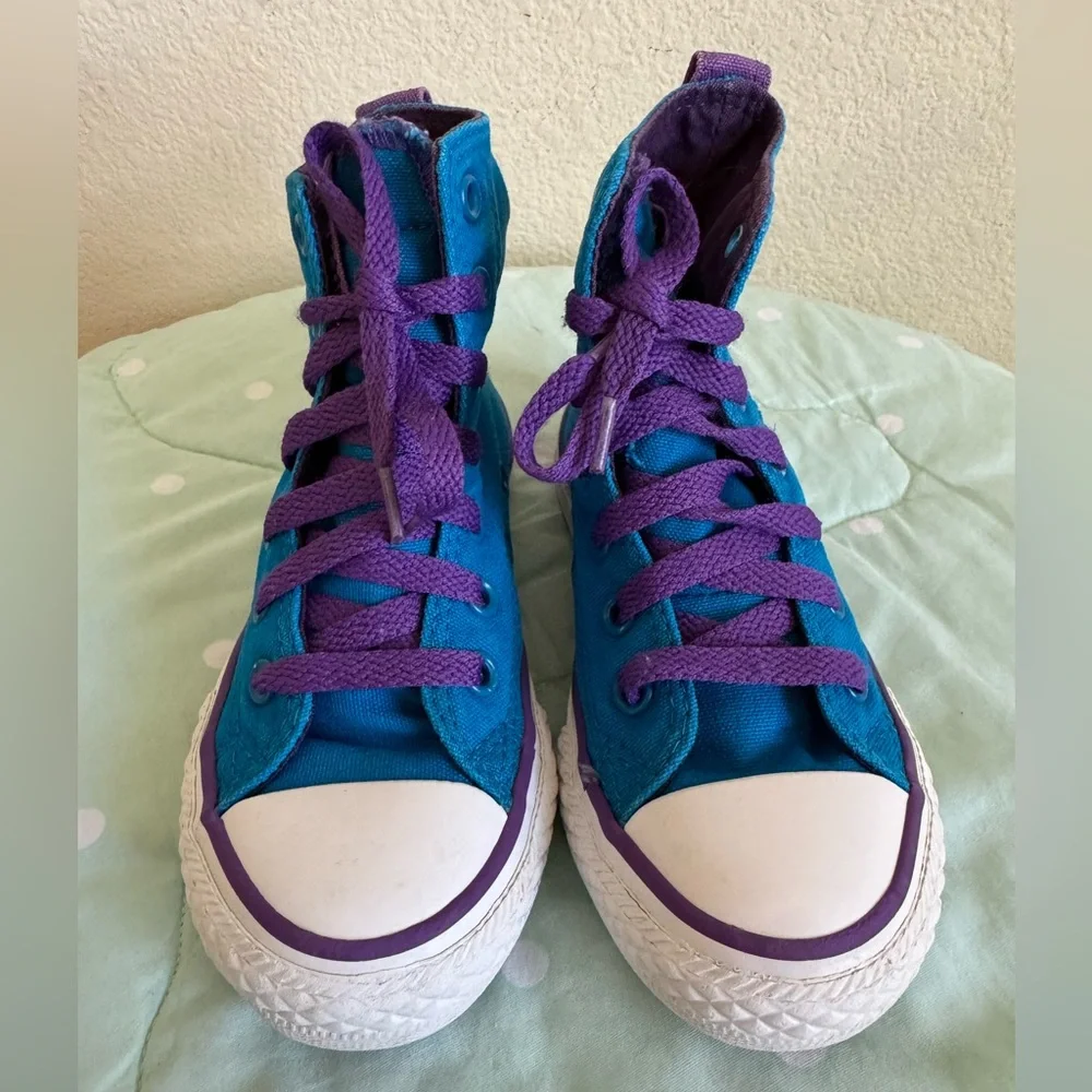 Converse Blue High-Tops with Purple Details Kids Size 10.5
